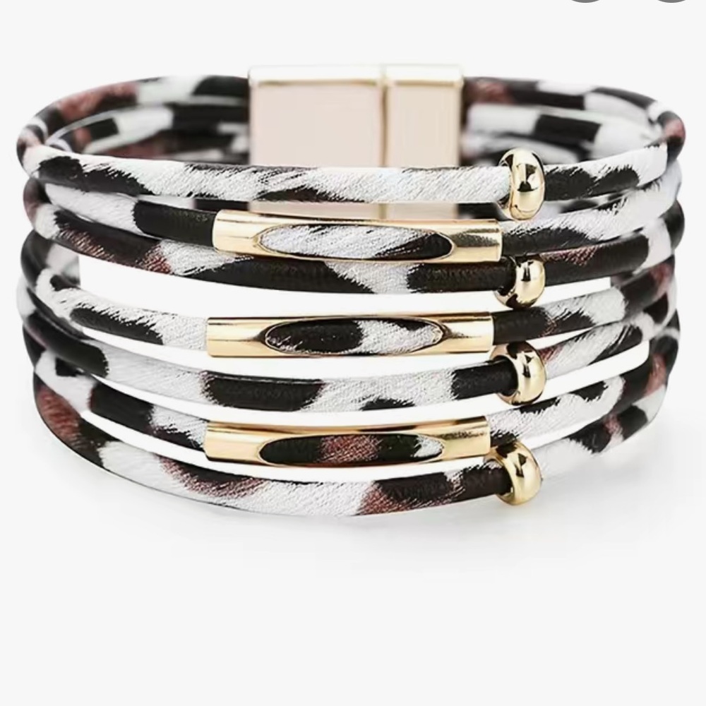 Multilayer Leopard Print Bracelet